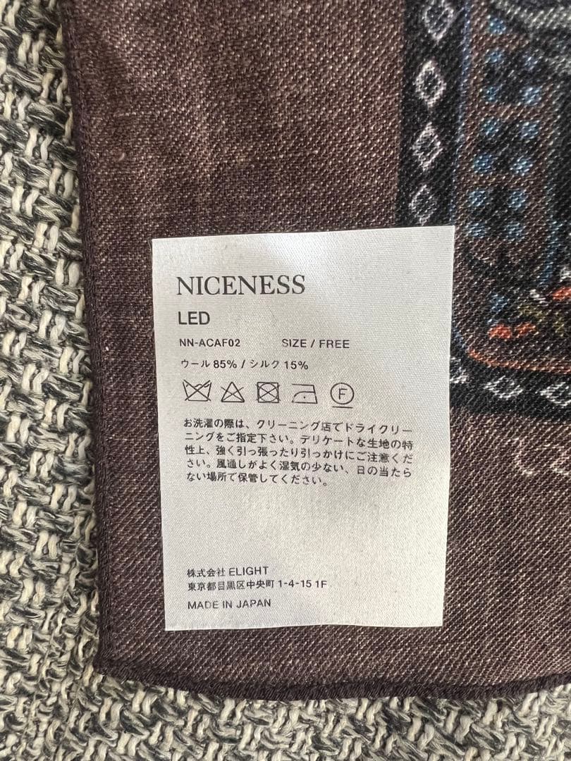 Niceness スカーフ