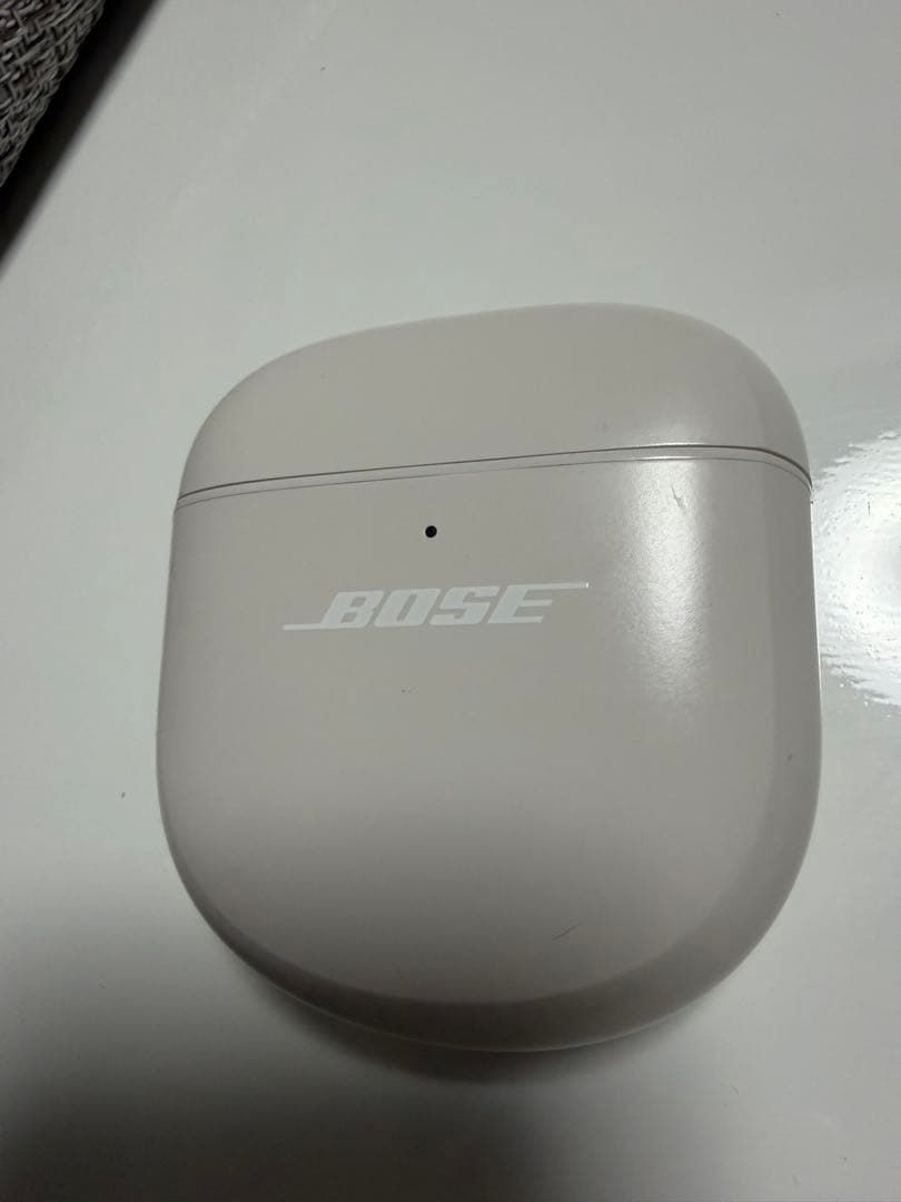 BOSE イヤホン ケース　QuietComfort Ultra Earbuds