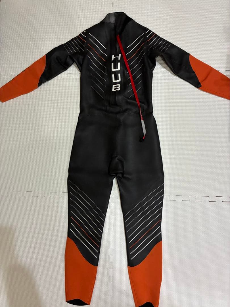 HUUB ARAYAトライアスロン用フルスーツ