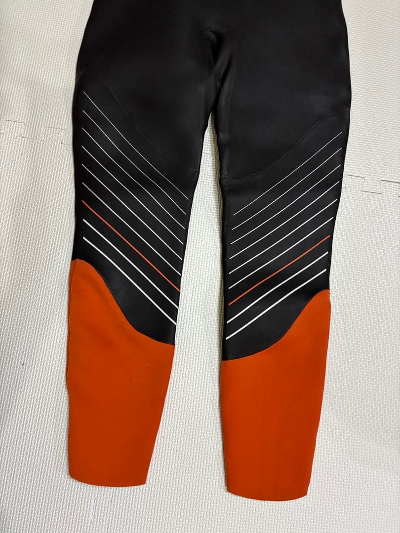 HUUB ARAYAトライアスロン用フルスーツ