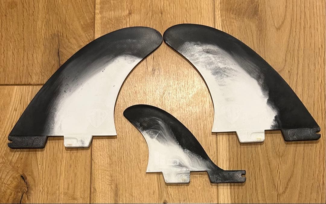 サーフィン　フィン　FCS2 マークリチャーズ　ツインスタビ