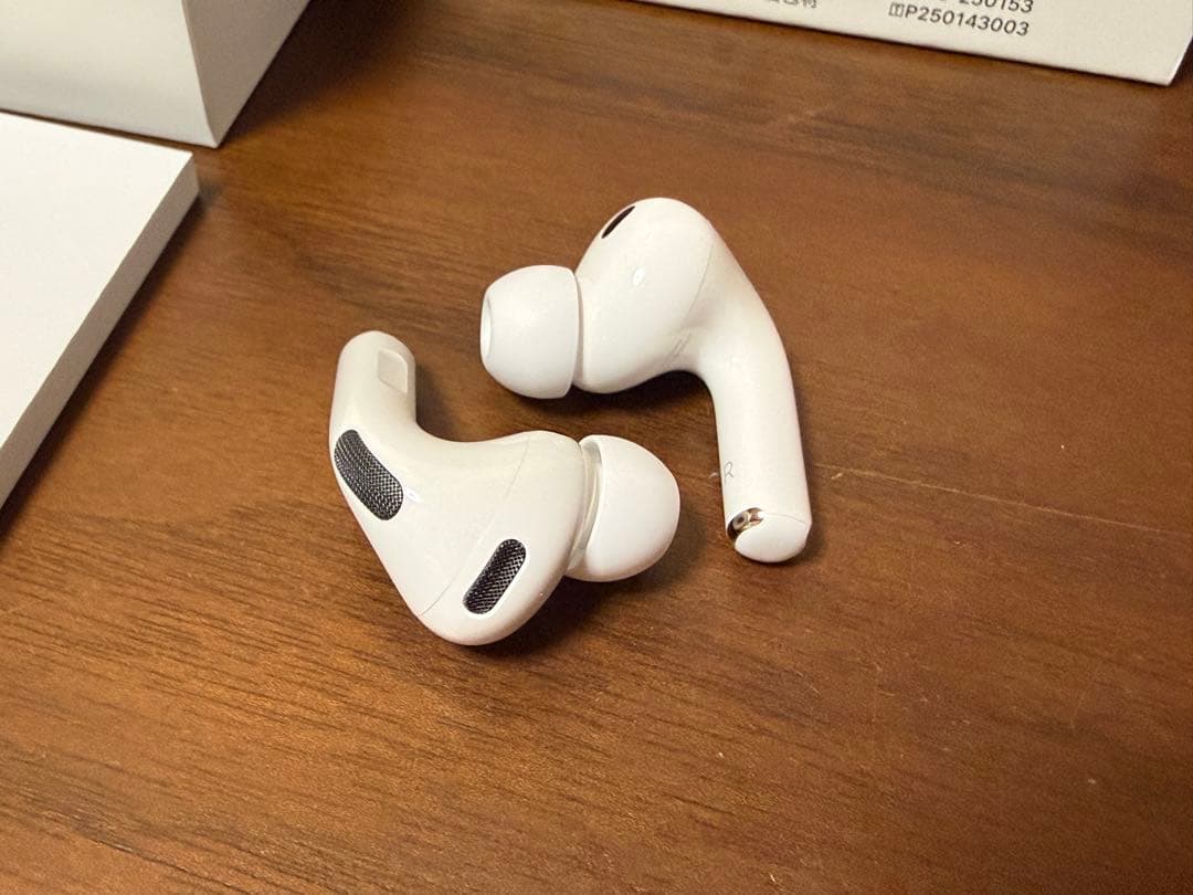 中古 最新 AirPods Pro 3 本体