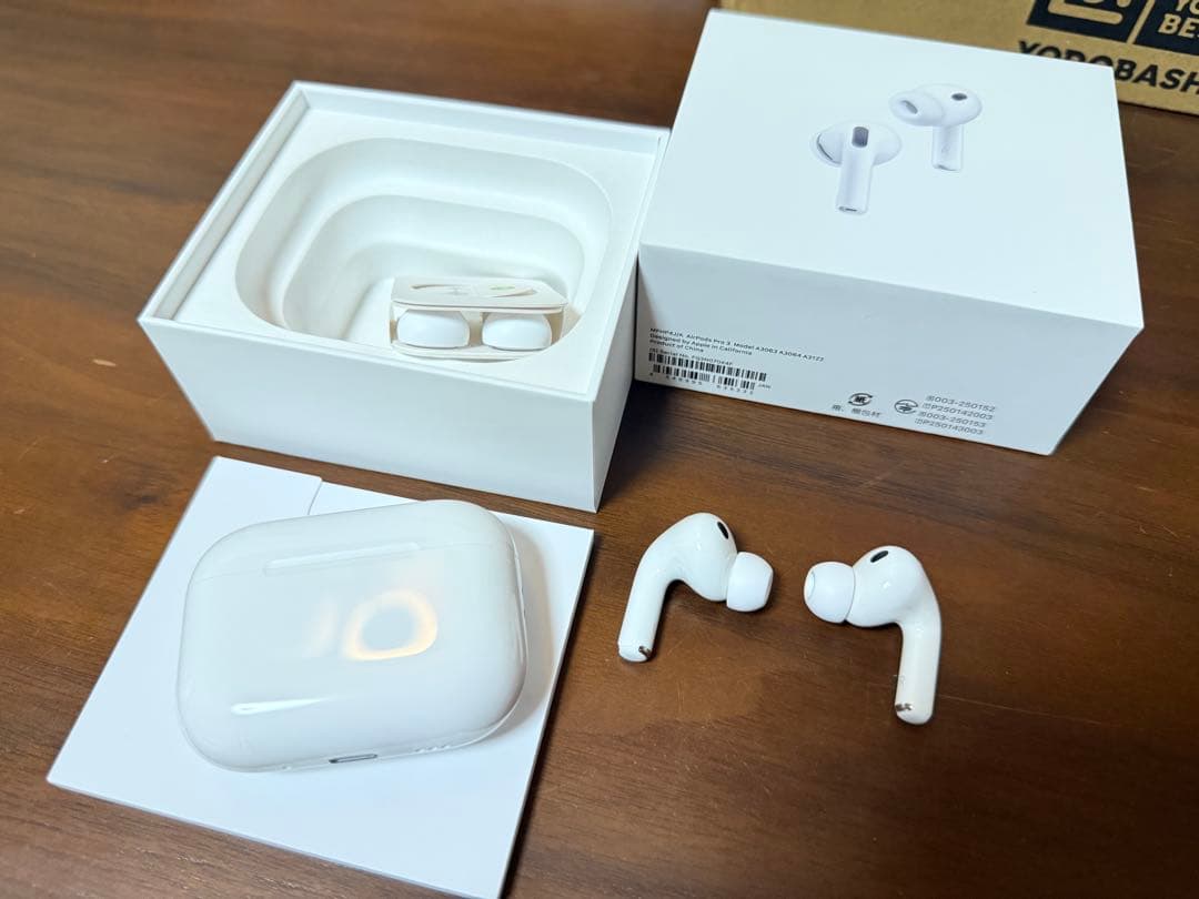 中古 最新 AirPods Pro 3 本体