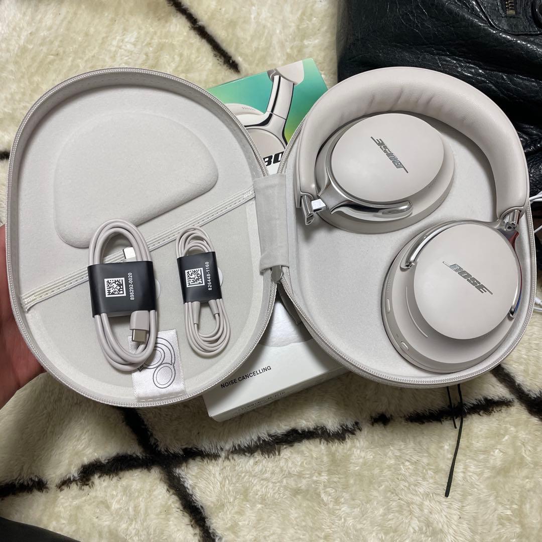 第二世代BOSE QuietComfort Ultra Headphones
