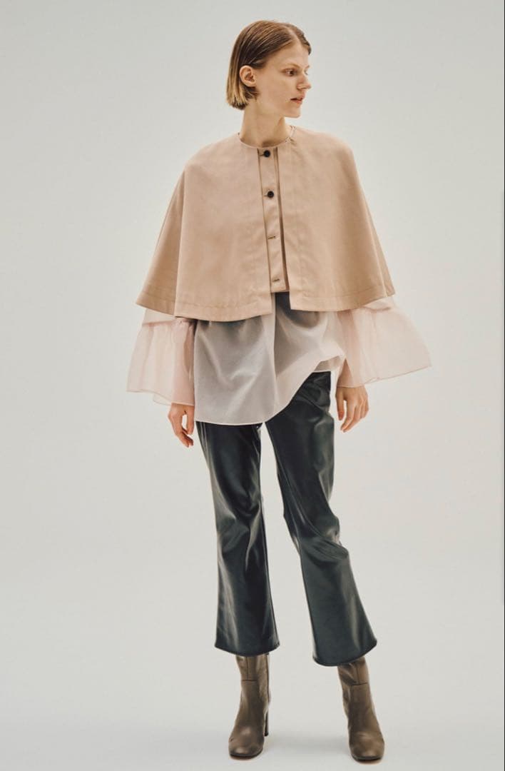 ❤️値下げご相談。未使用新品❤️エストネーションCOLUMNフェイクレザーパンツ