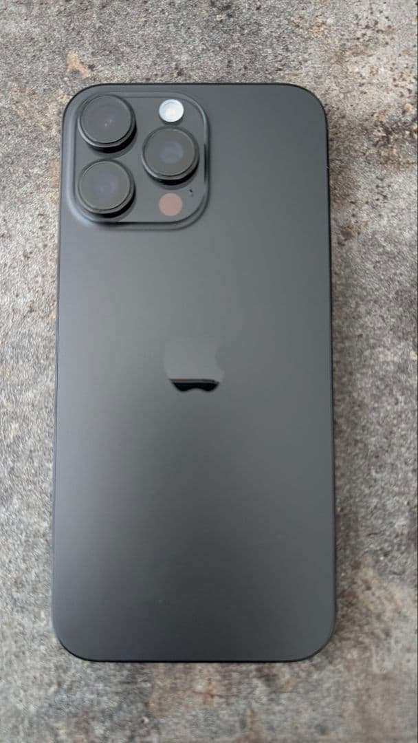 Apple iPhone 16 ProMax 256GB ブラックチタニウム