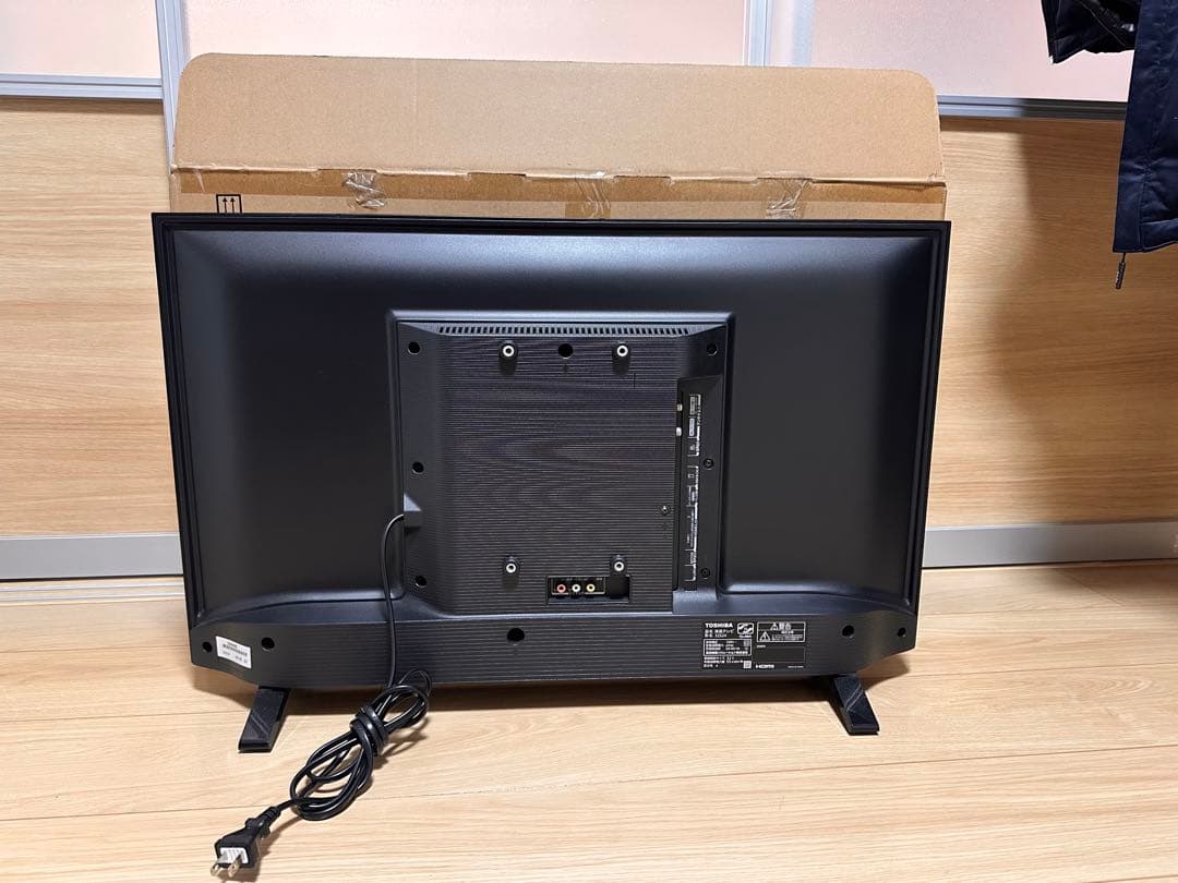 TOSHIBA 32S24 32インチ液晶テレビ