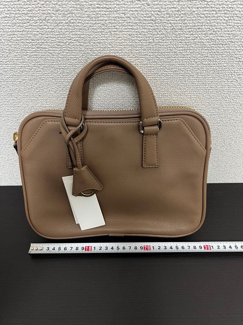 aniary コンパクトブリーフ Shrink Leather 美品