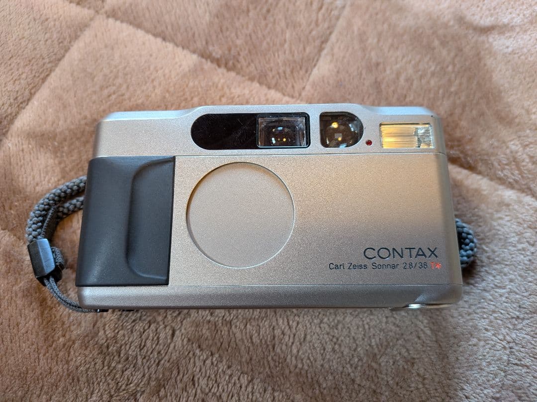 CONTAX T2 シルバー コンパクトフィルムカメラ
