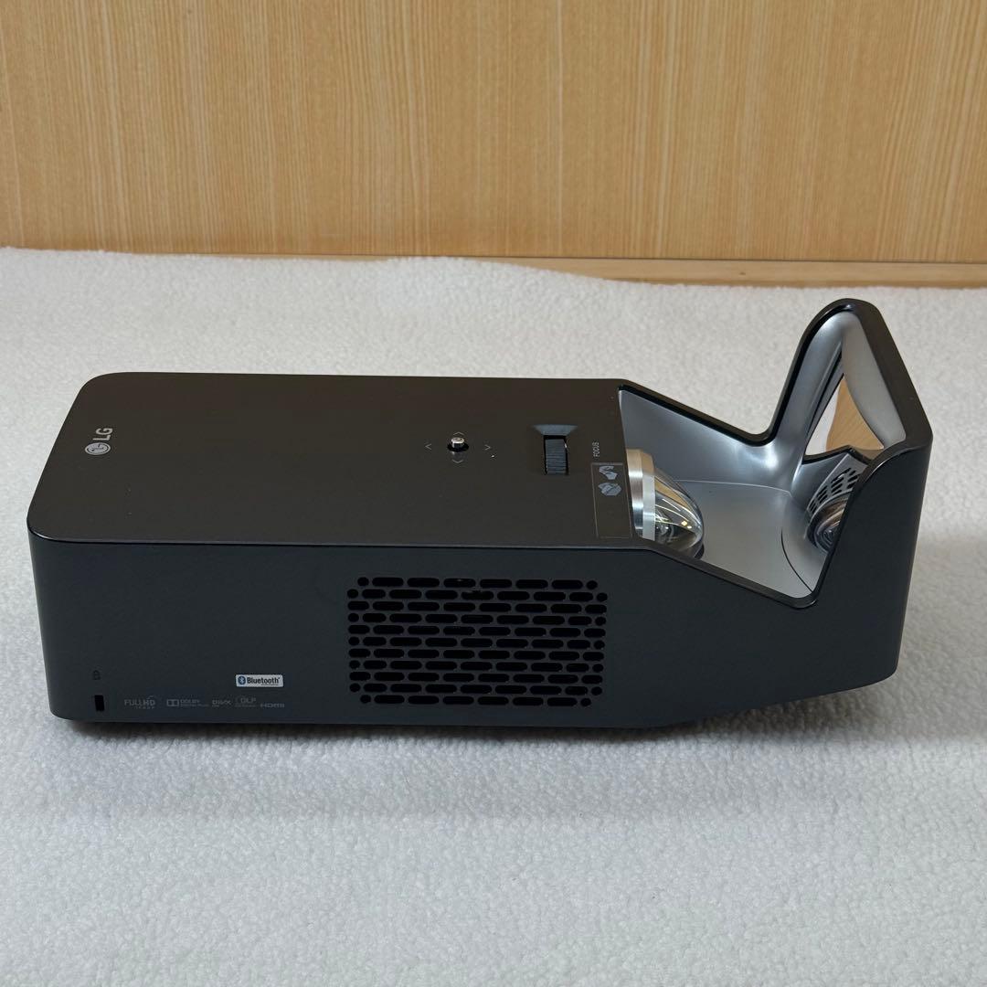 LG PF1000UG プロジェクター リモコン　箱付き　超短焦点プロジェクター