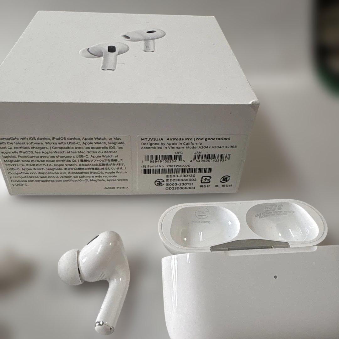 AirPods Pro(2nd generation)美品 NOMADのケース付