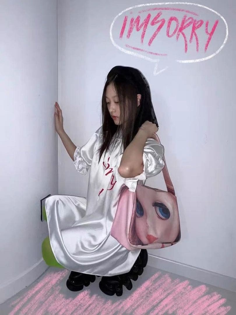 I’m sorry by petra collins ピンクショルダーバッグf8