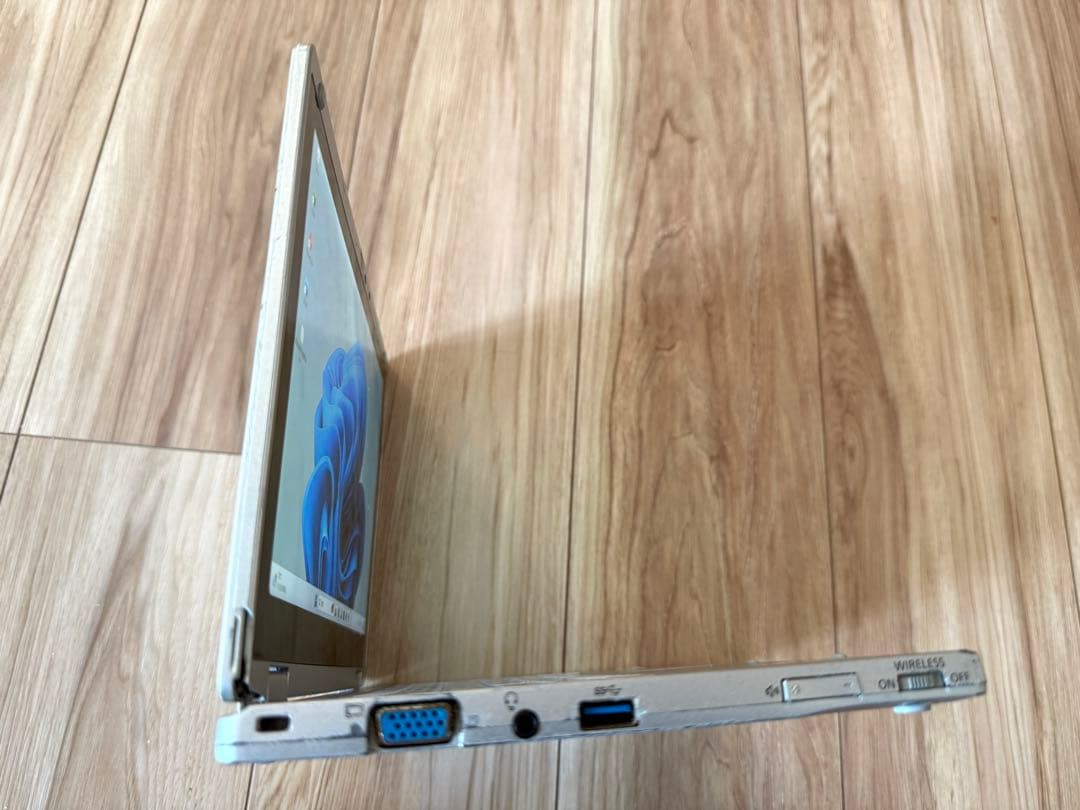 Office2021&WIN11 超軽量745ｇ10.1 型タブレットCF-RZ