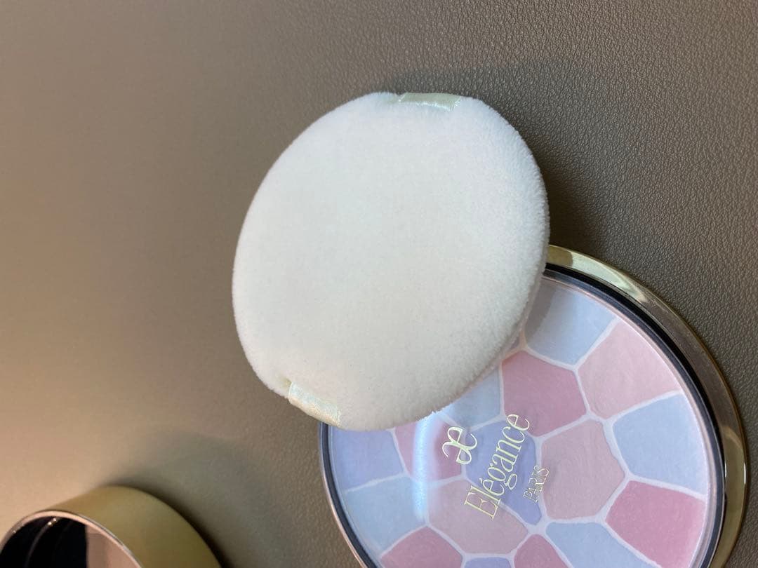 エレガンス ラ プードル オートニュアンス リクスィーズ　Ⅷ フェイスパウダー