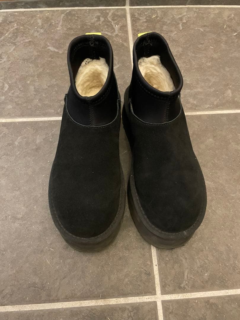 靴 UGG CLASSIC ULTRA MINI 24aw