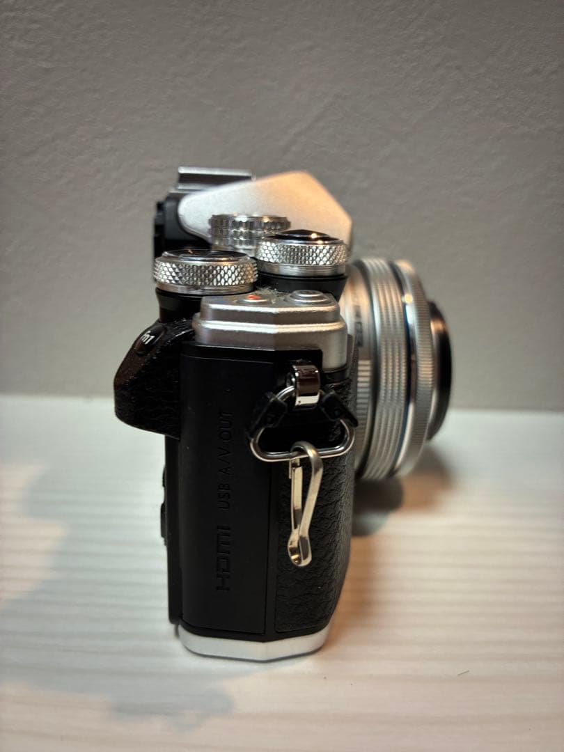 OLYMPUS OM-D E-M10 Mark II ダブルズームキット