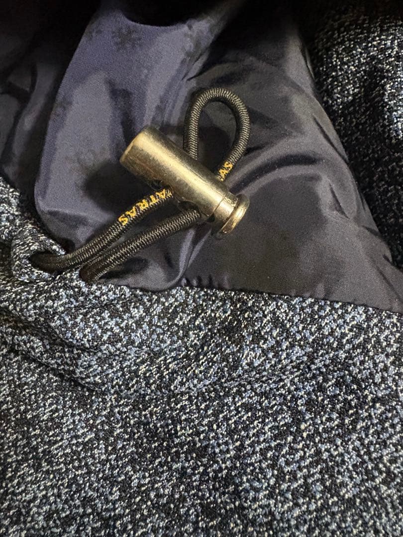 国内正規品　TATRAS 高級Rライン　ダウンベスト