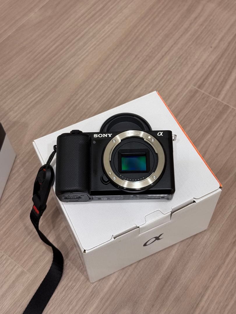 SONY ZV-E10 本体のみ