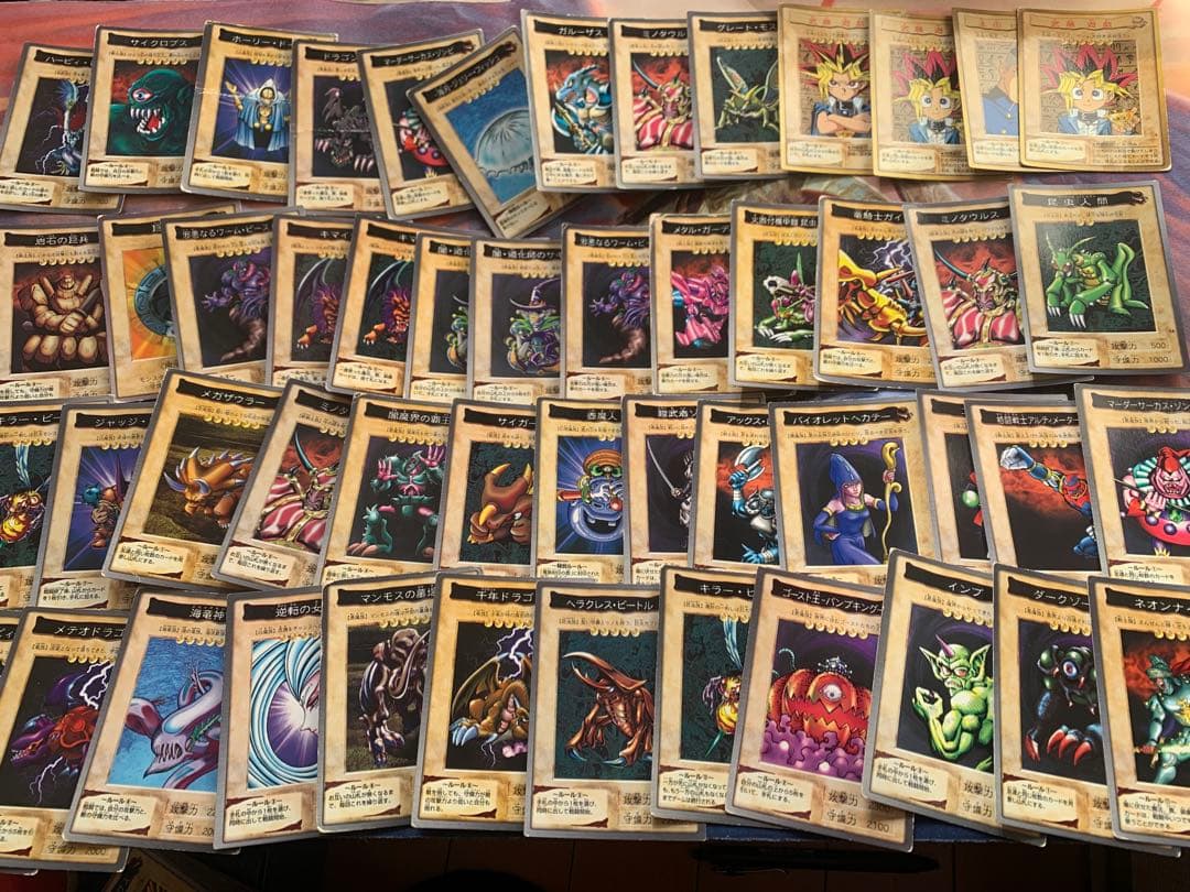 カ*リ様 バンダイ版　遊戯王　カード　　ファイル　まとめ売り　約178枚