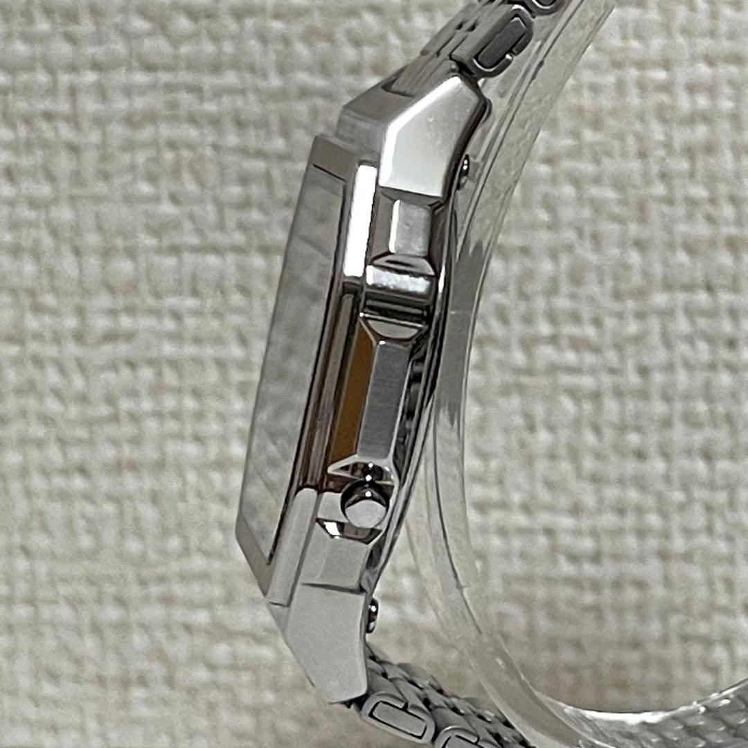 【美品】CASIO カシオA1000A-7JF シルバー