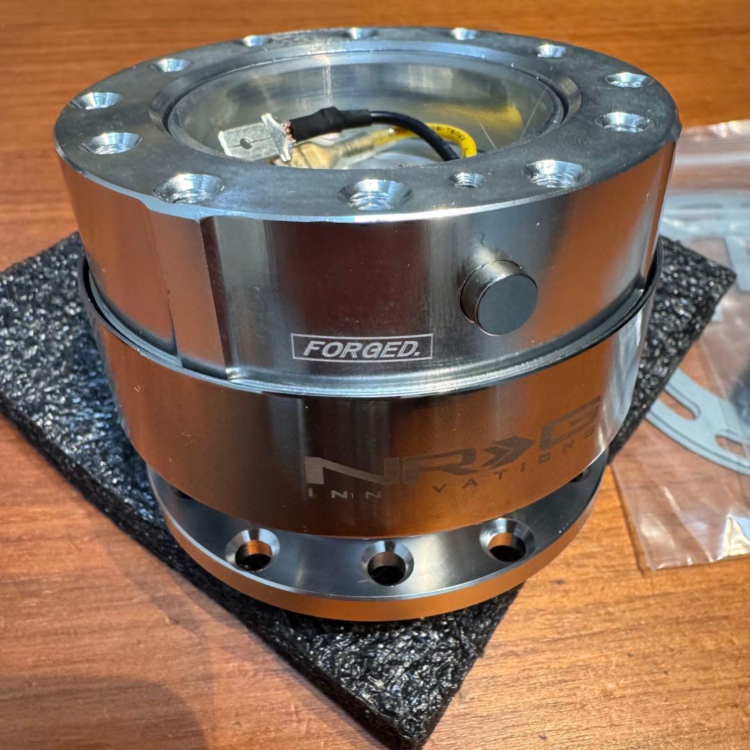 NRG クイックリリース　初期モデル　アメリカ製　シルバー　正規品