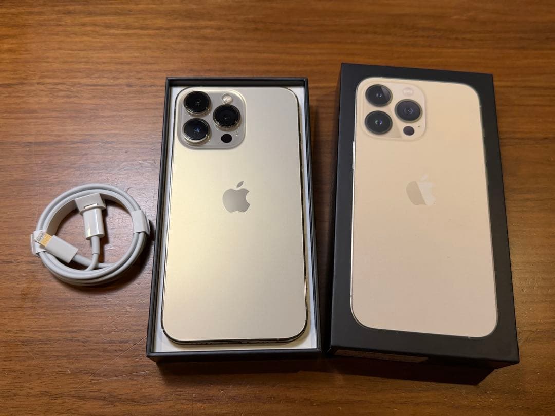 【新品・未使用】【大容量1TB】Apple iPhone 13 Pro ゴールド