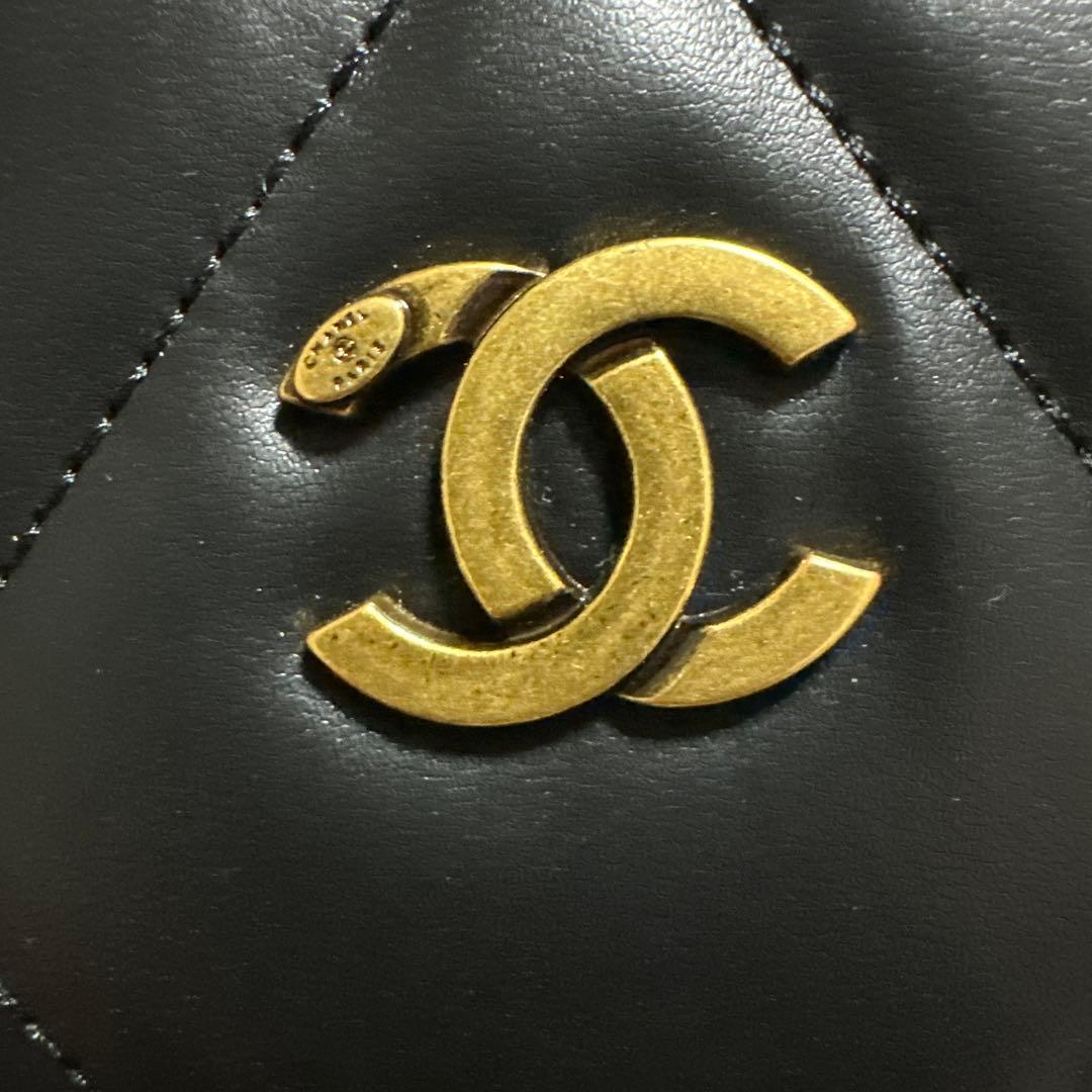 CHANEL 黒 レザー ノベルティ ケース