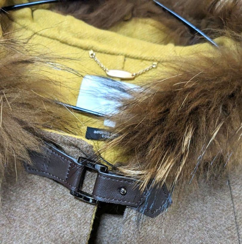 自由区　ポンチョコート　ウール　美品　リバーコート　ファー　ラクーン