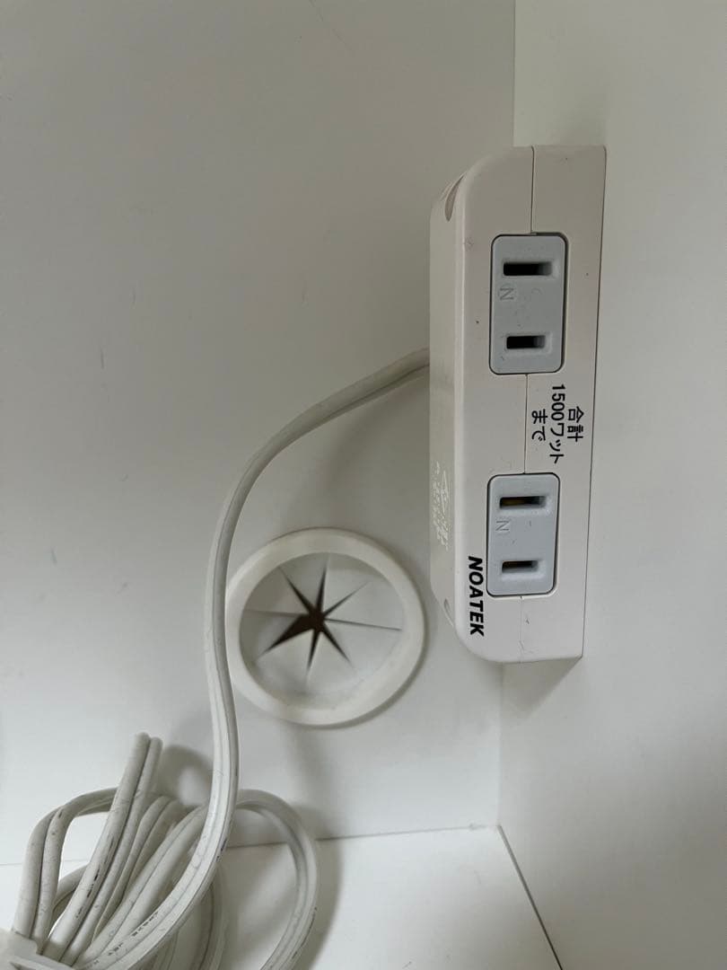 ホワイト 食器棚 ガラス扉付き