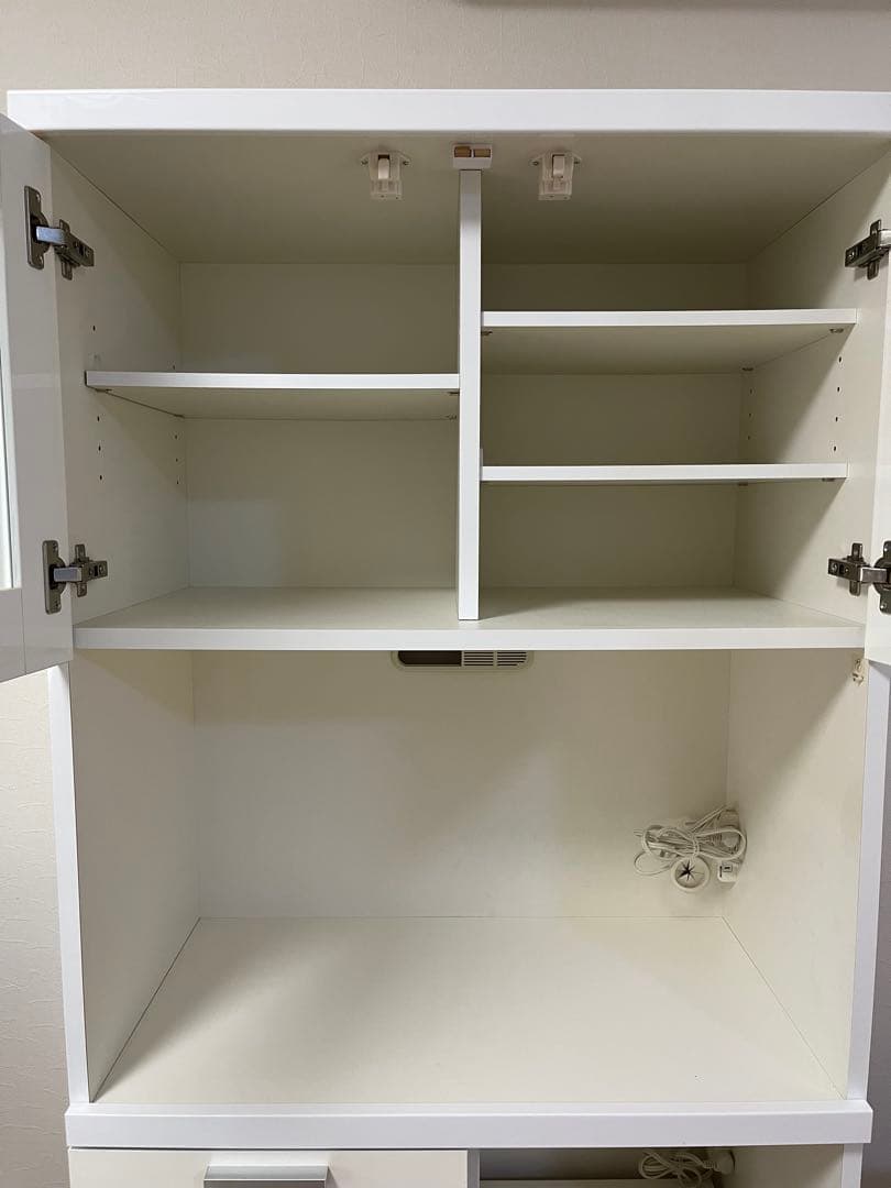 ホワイト 食器棚 ガラス扉付き