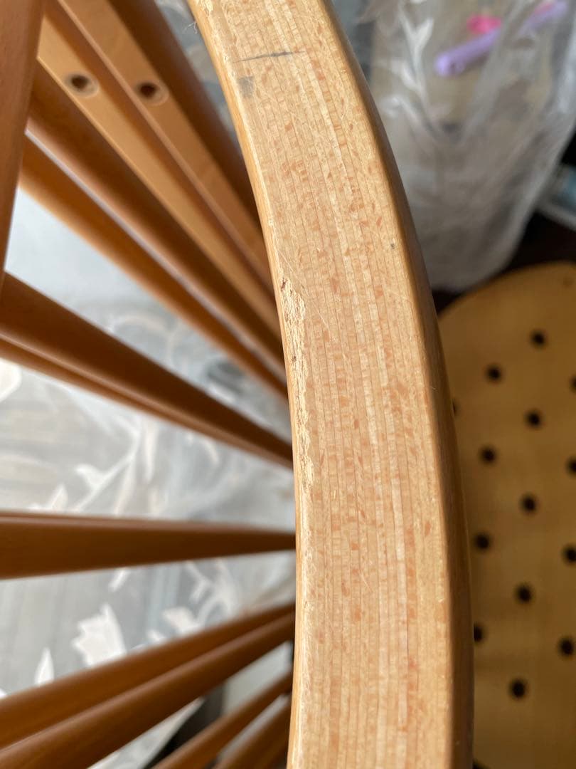 木製円形ベビーベッド マットレス付き