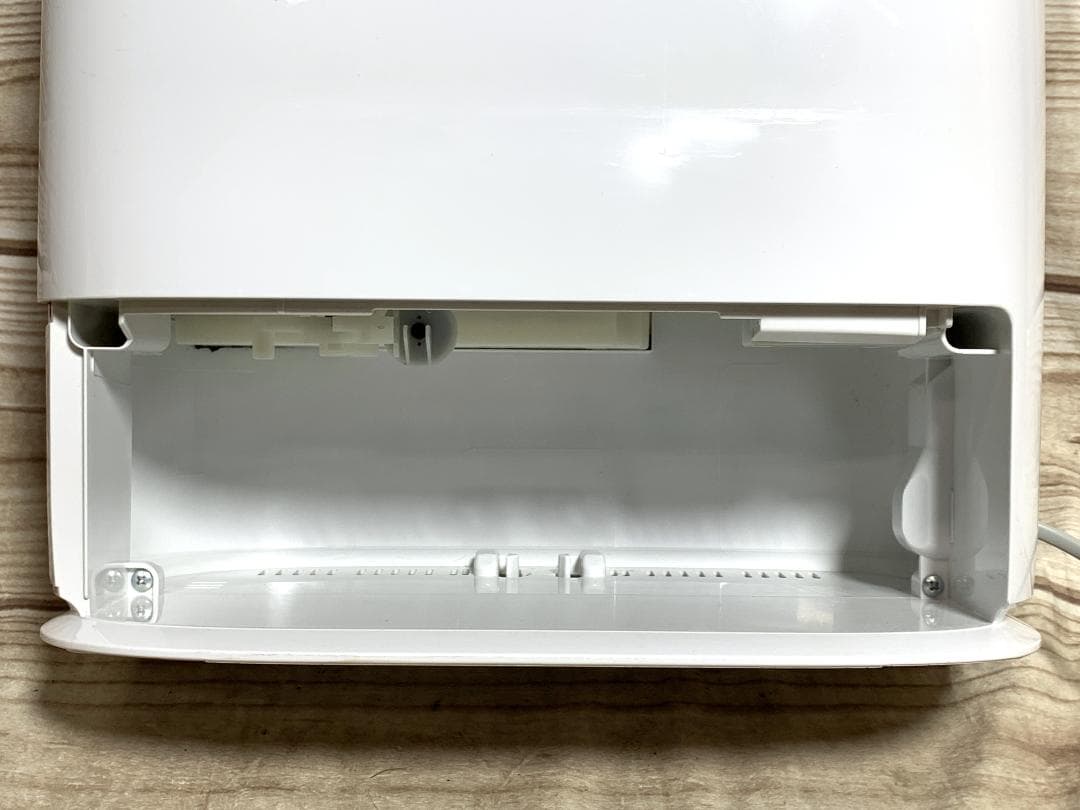 Panasonic 14畳 5.4L/日 エコナビ 衣類乾除湿機 F-YZU60