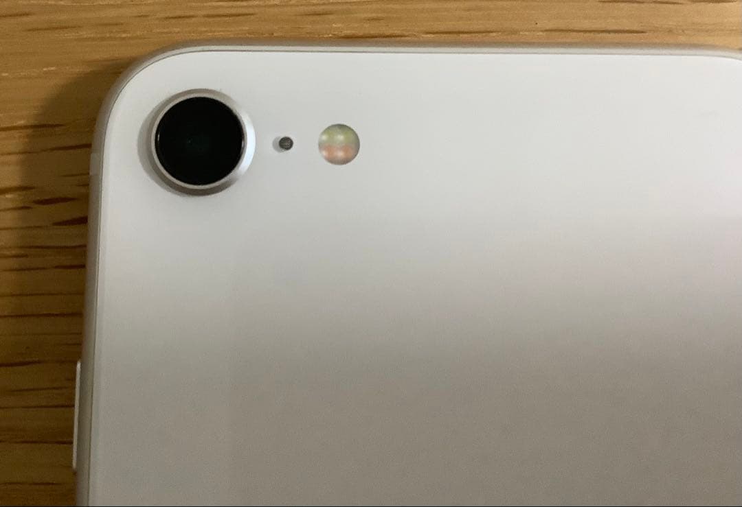 iPhone SE第3世代 128GB スターライト SIMなし箱あり