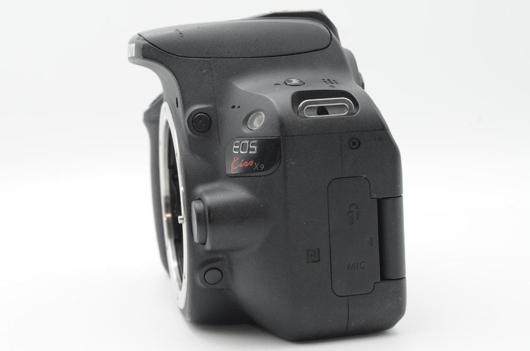 ■超美品⑧■新春初売りSALE■ Canon EOS Kiss x9 ダブル