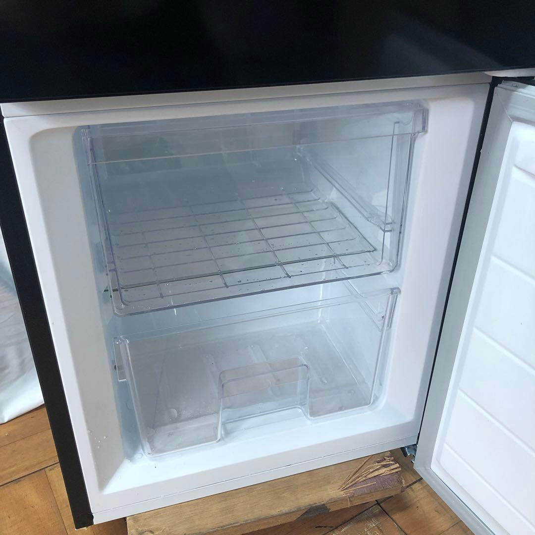 【極美品】アイリスオーヤマ　ノンフロン冷凍冷蔵庫　IRSD-13A　25年製　O