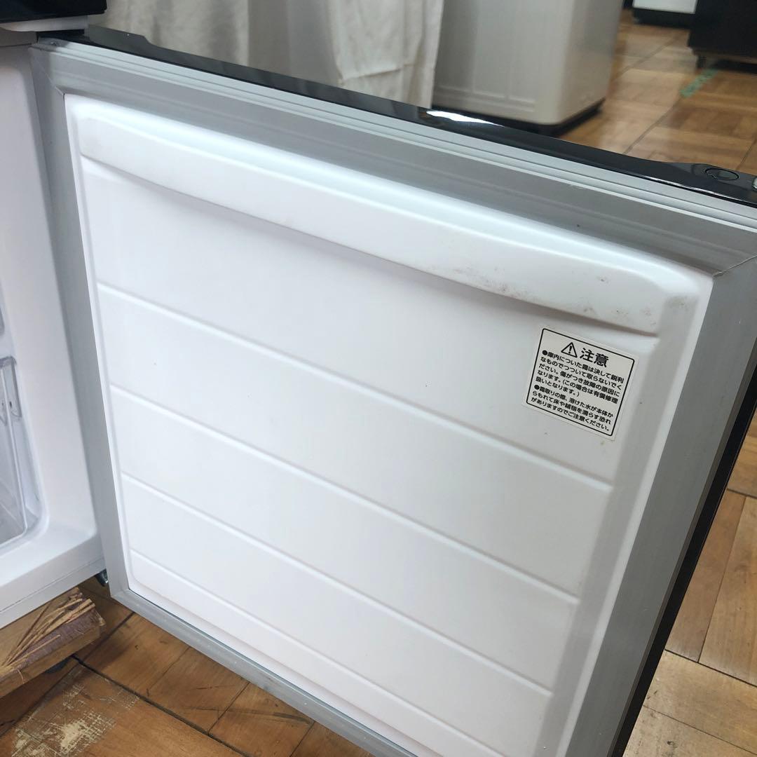 【極美品】アイリスオーヤマ　ノンフロン冷凍冷蔵庫　IRSD-13A　25年製　O