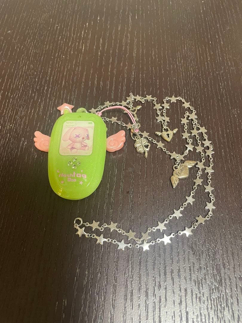 Hashtag ddd四つ葉＆天使の翼付き レトロ携帯ストラップネックレス