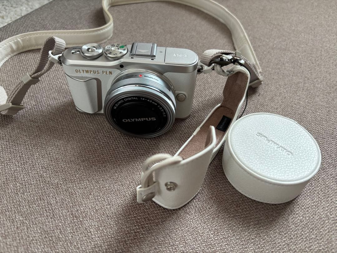 OLYMPUS PEN E-PL9ミラーレス一眼カメラ