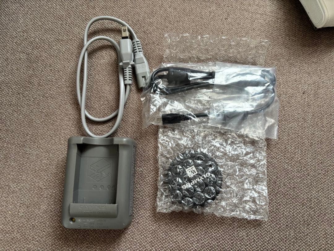 OLYMPUS PEN E-PL9ミラーレス一眼カメラ