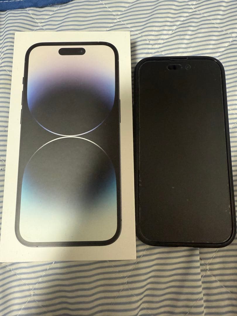 Apple iPhone 14 Pro スペースブラック　本体 1TB