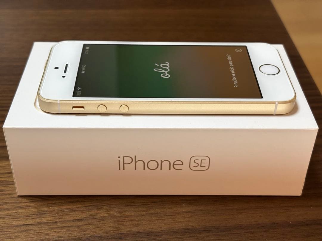 iPhone SE ゴールド　第1世代 32GB