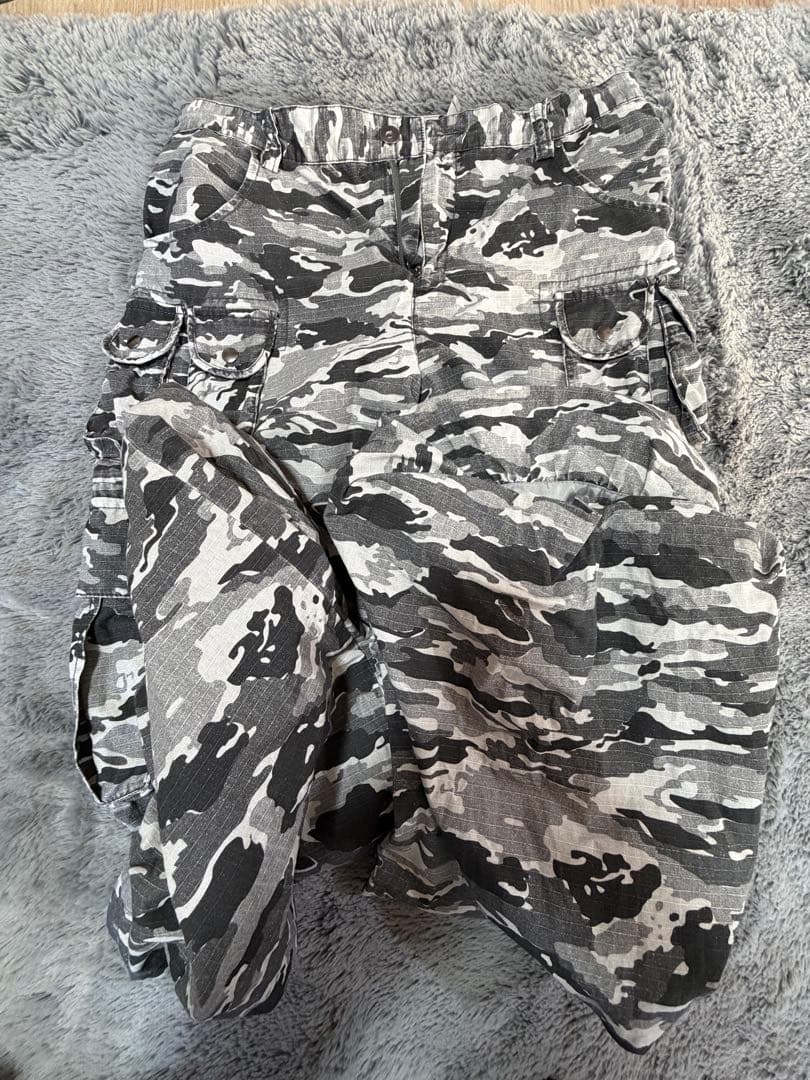 LAGUAGEM SEIRA×LAGUA CAMO CARGO PT