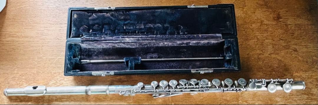 わ*ん様 頭部官銀製フルート ケース付き　ヤマハYFL31