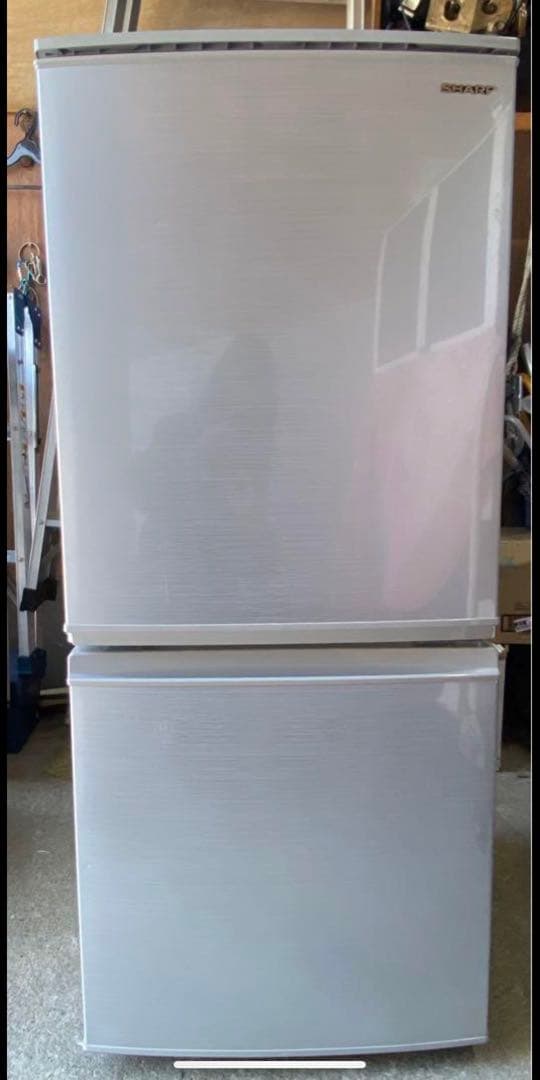 SHARP ノンフロン　冷凍冷蔵庫　SJ-D14E-S 2019年製　137L