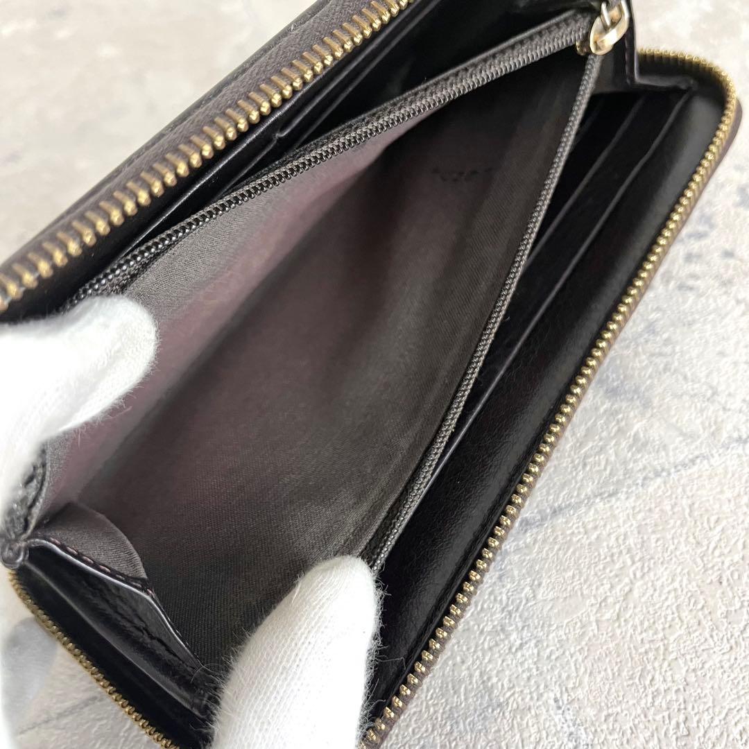 美品✨FENDI ズッカ ラウンドファスナー 長財布 キャンバス ブラウン