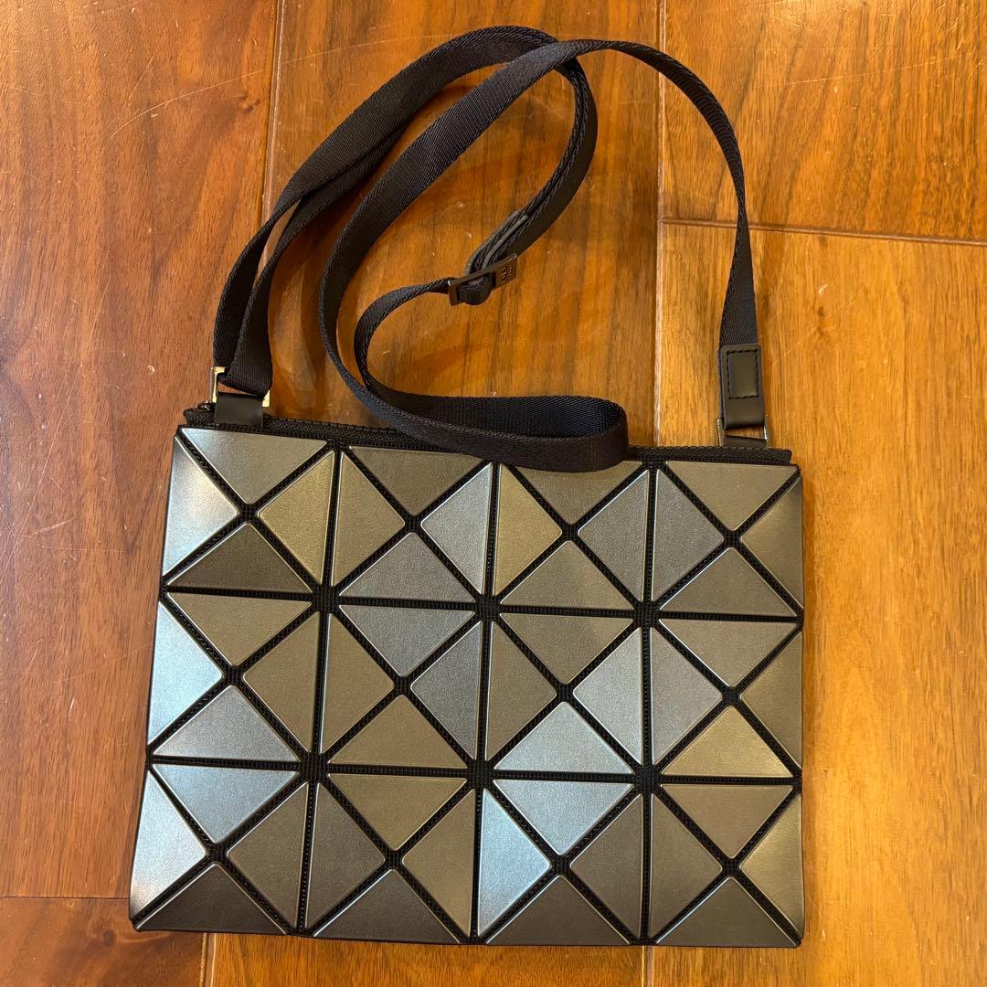 BAOBAO Lucent llic Gunl ショルダーバッグ