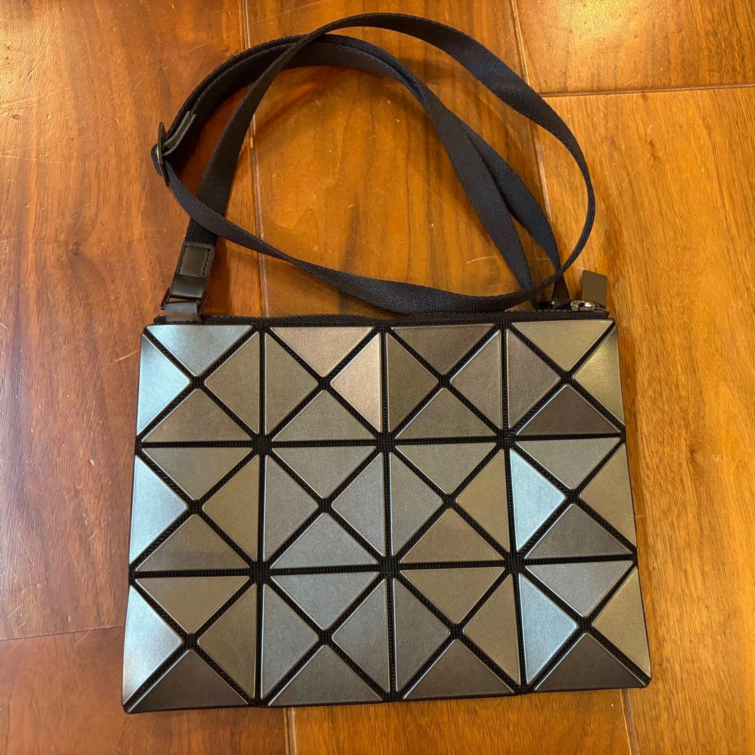 BAOBAO Lucent llic Gunl ショルダーバッグ