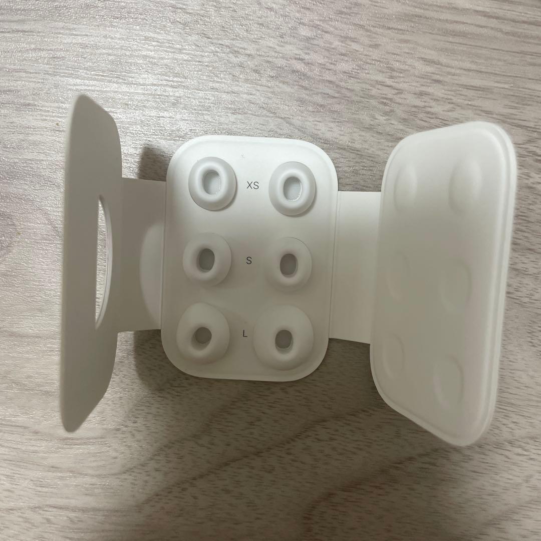 AirPods Pro2、USB-Cケーブル付き純正元値39800円