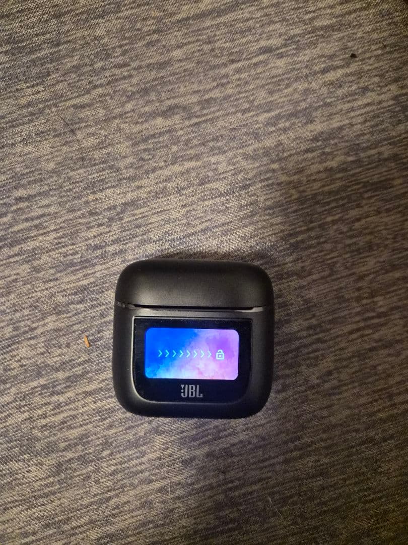 JBL TOUR PRO 2 イヤホンケース付き