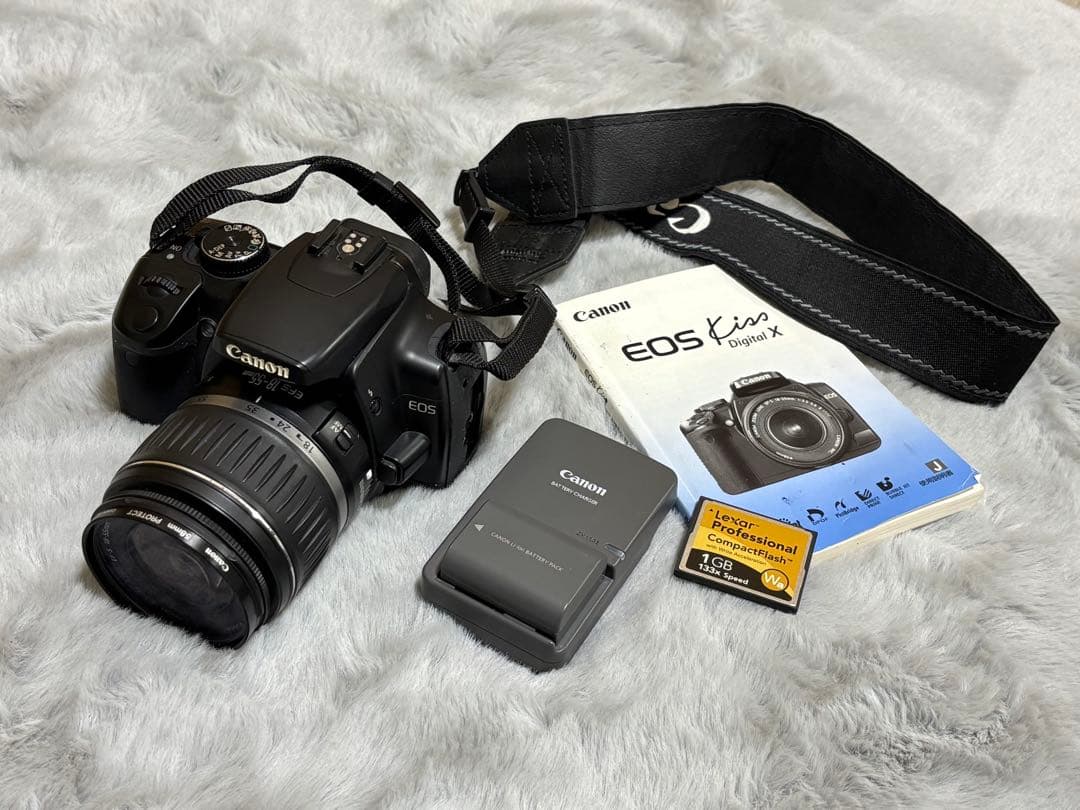 Canon EOS Kiss Digital X レンズキット
